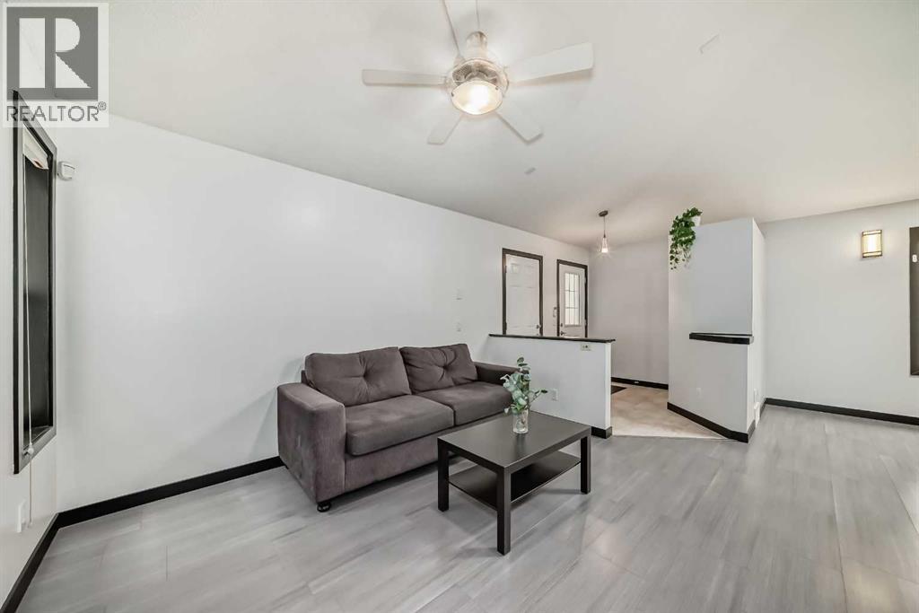 Single Family House 4 Level for Sale in  Covepark Green NE Coventry Hills Calgary 