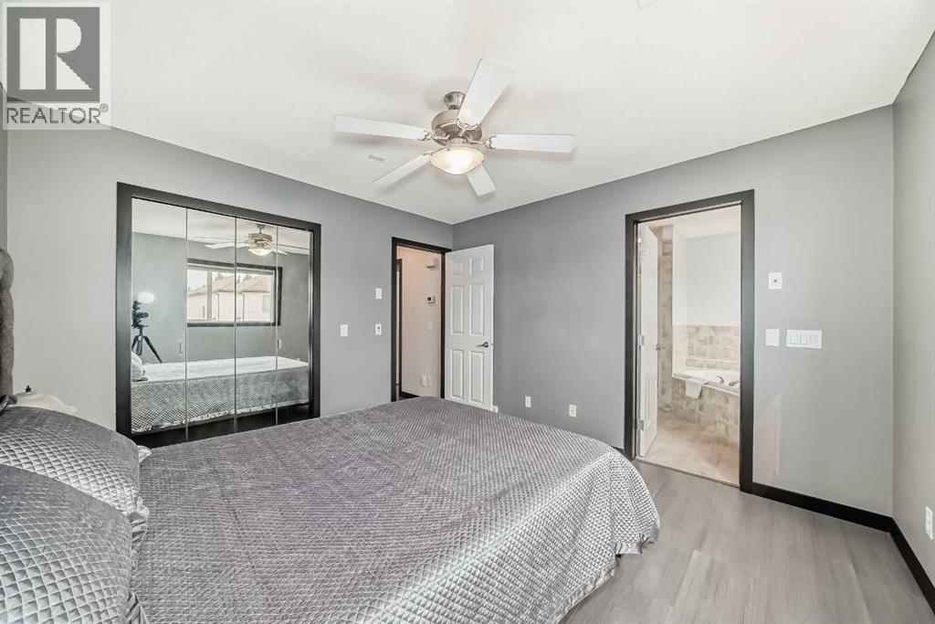 Single Family House 4 Level for Sale in  Covepark Green NE Coventry Hills Calgary 