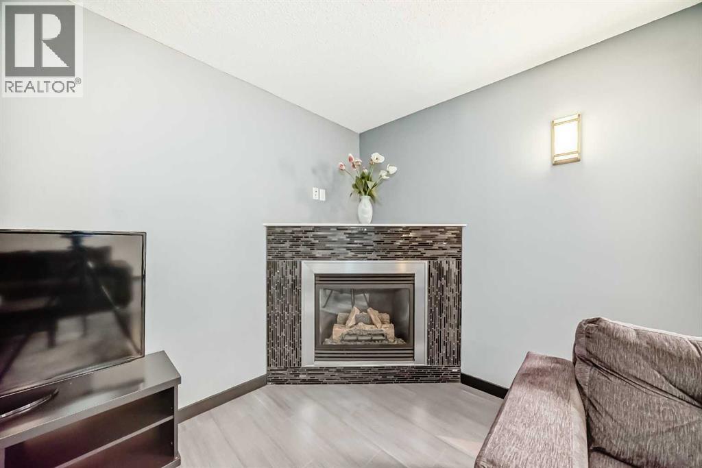Single Family House 4 Level for Sale in  Covepark Green NE Coventry Hills Calgary 