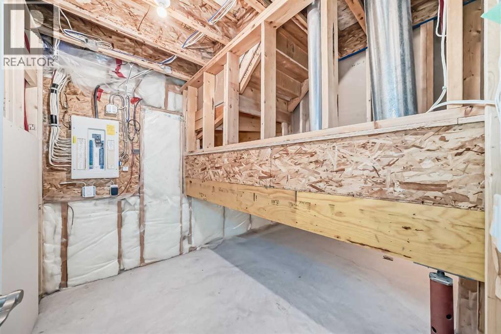 Single Family House 4 Level for Sale in  Covepark Green NE Coventry Hills Calgary 