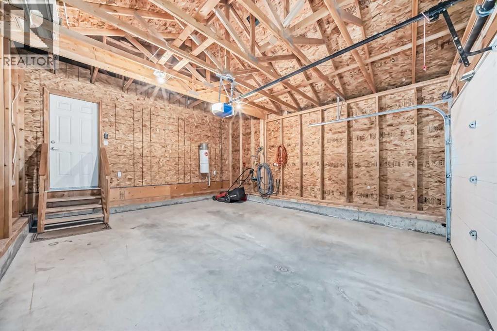 Single Family House 4 Level for Sale in  Covepark Green NE Coventry Hills Calgary 