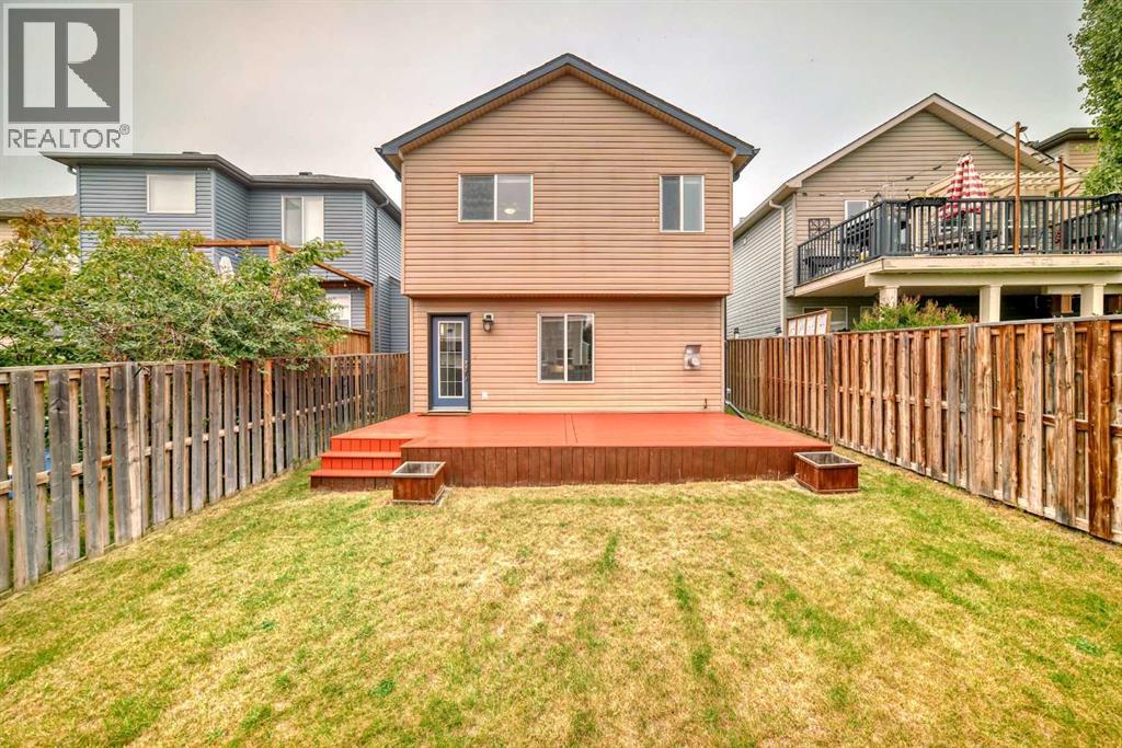 Single Family House 4 Level for Sale in  Covepark Green NE Coventry Hills Calgary 
