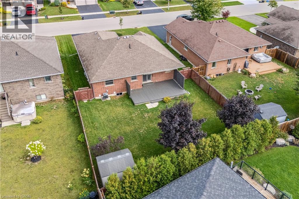 Photo 19 of 90 Driftwood Drive, Simcoe ON