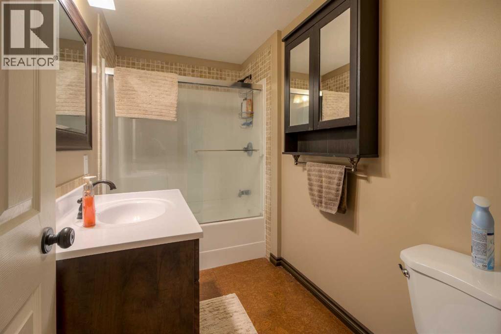 Photo 41 of 360 Heritage Crescent W, Lethbridge AB