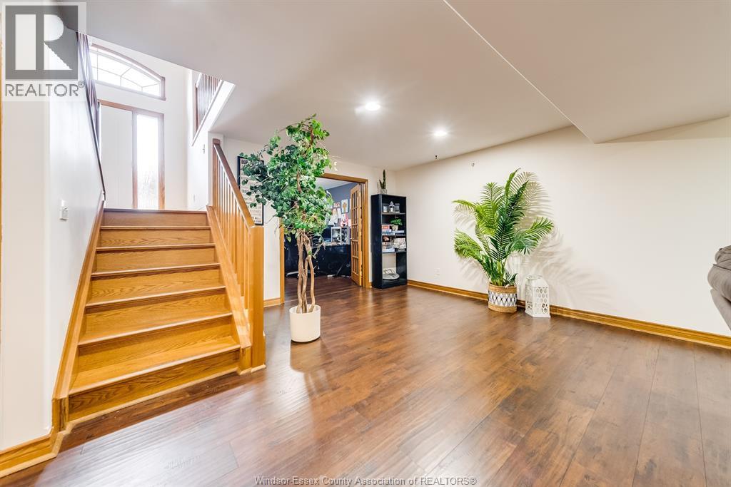 Photo 25 of 229 Gignac Crescent, Lasalle ON