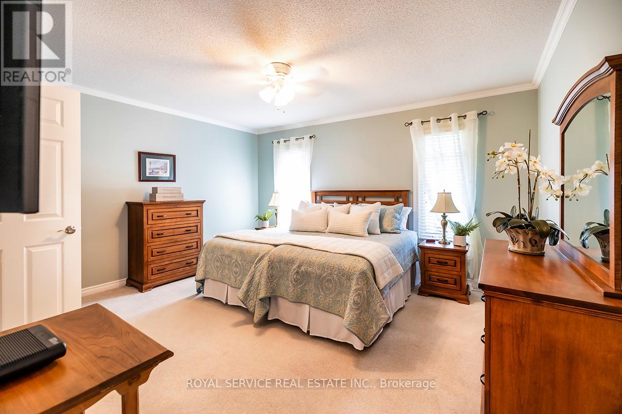 Photo 22 of 15 Bloom Avenue, Clarington ON