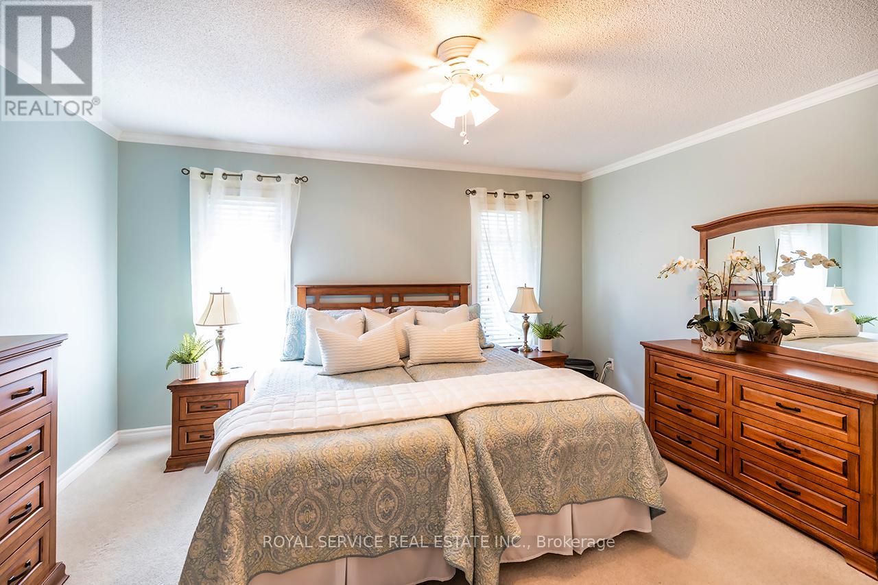 Photo 23 of 15 Bloom Avenue, Clarington ON