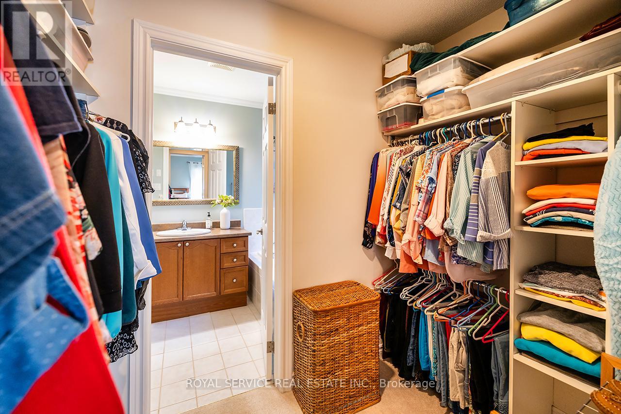 Photo 24 of 15 Bloom Avenue, Clarington ON