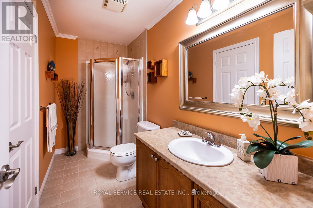 Photo 30 of 15 Bloom Avenue, Clarington ON