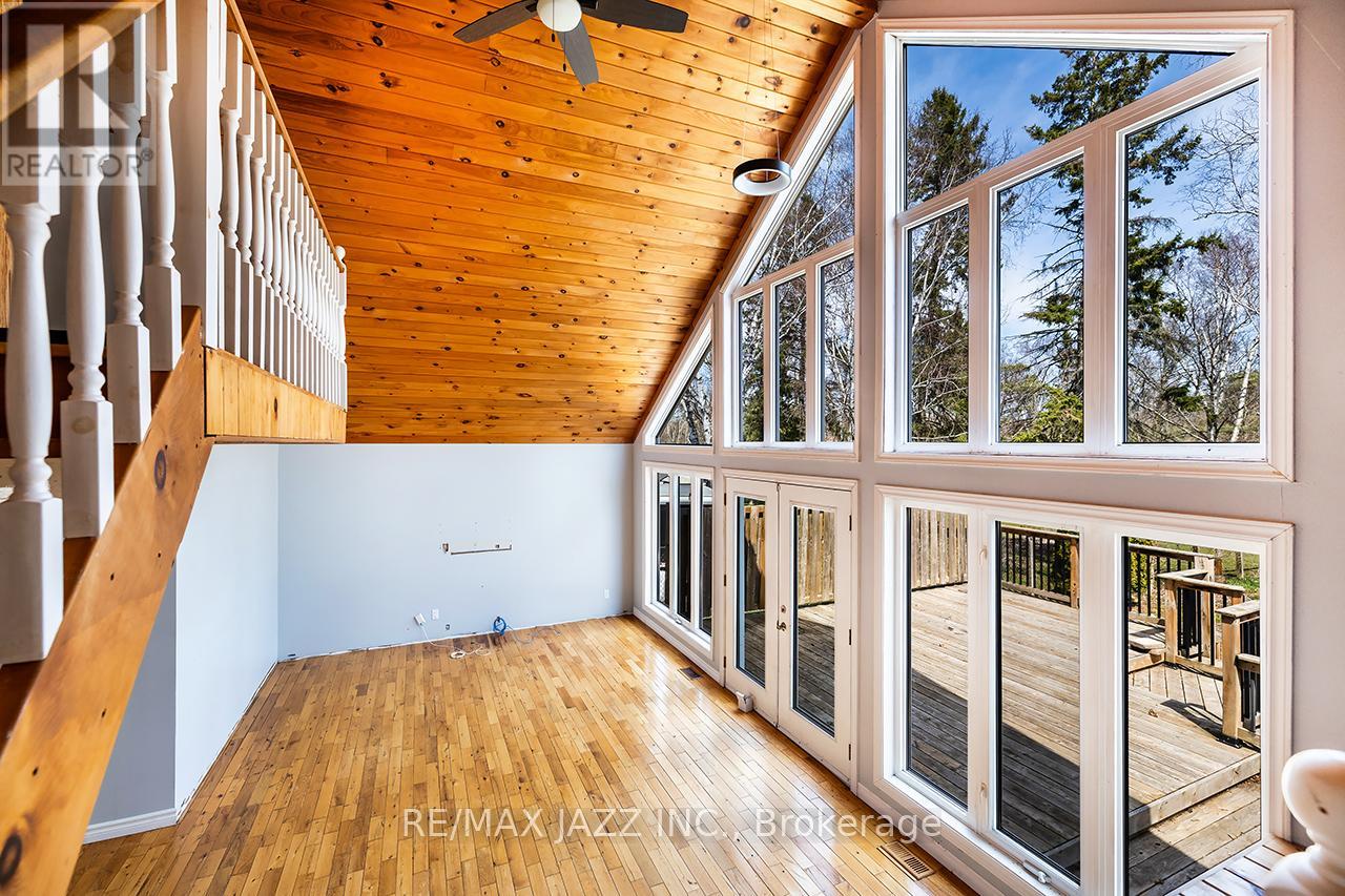 Photo 18 of 3151 Courtice Road, Clarington ON
