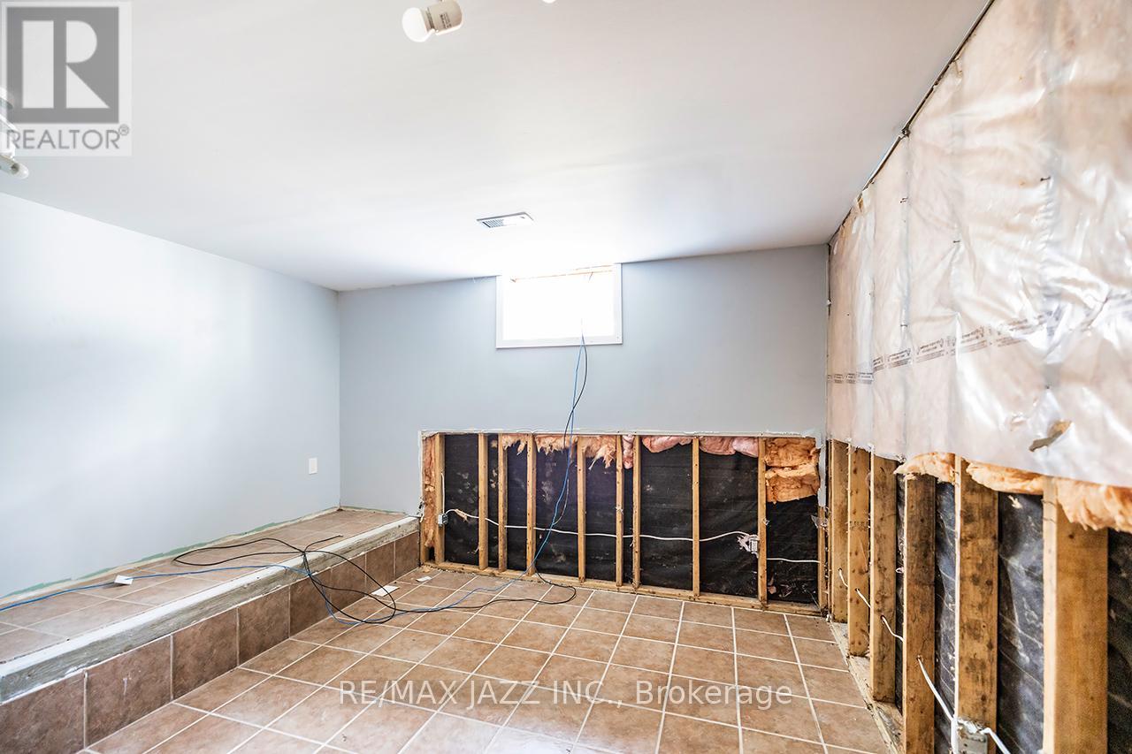 Photo 22 of 3151 Courtice Road, Clarington ON