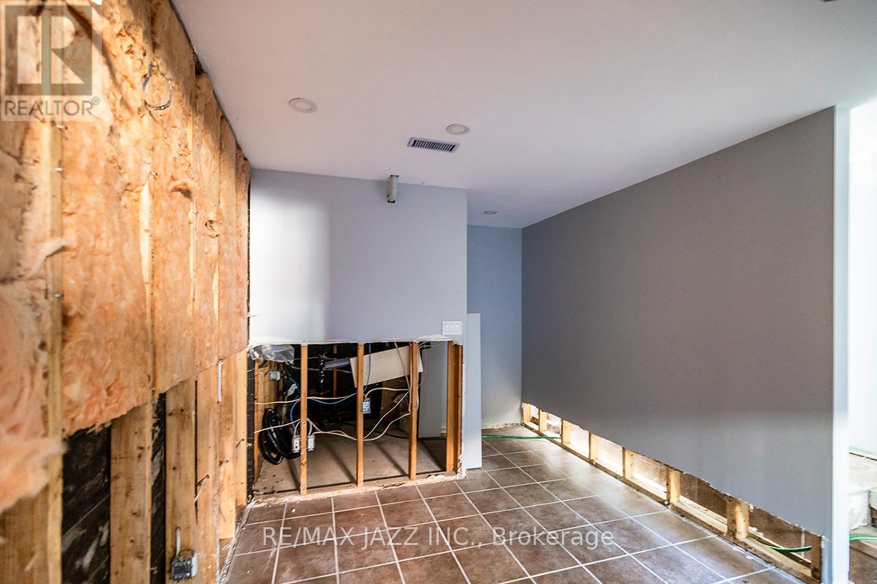 Photo 24 of 3151 Courtice Road, Clarington ON