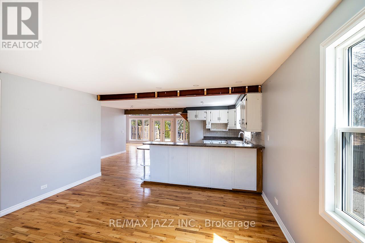 Photo 26 of 3151 Courtice Road, Clarington ON