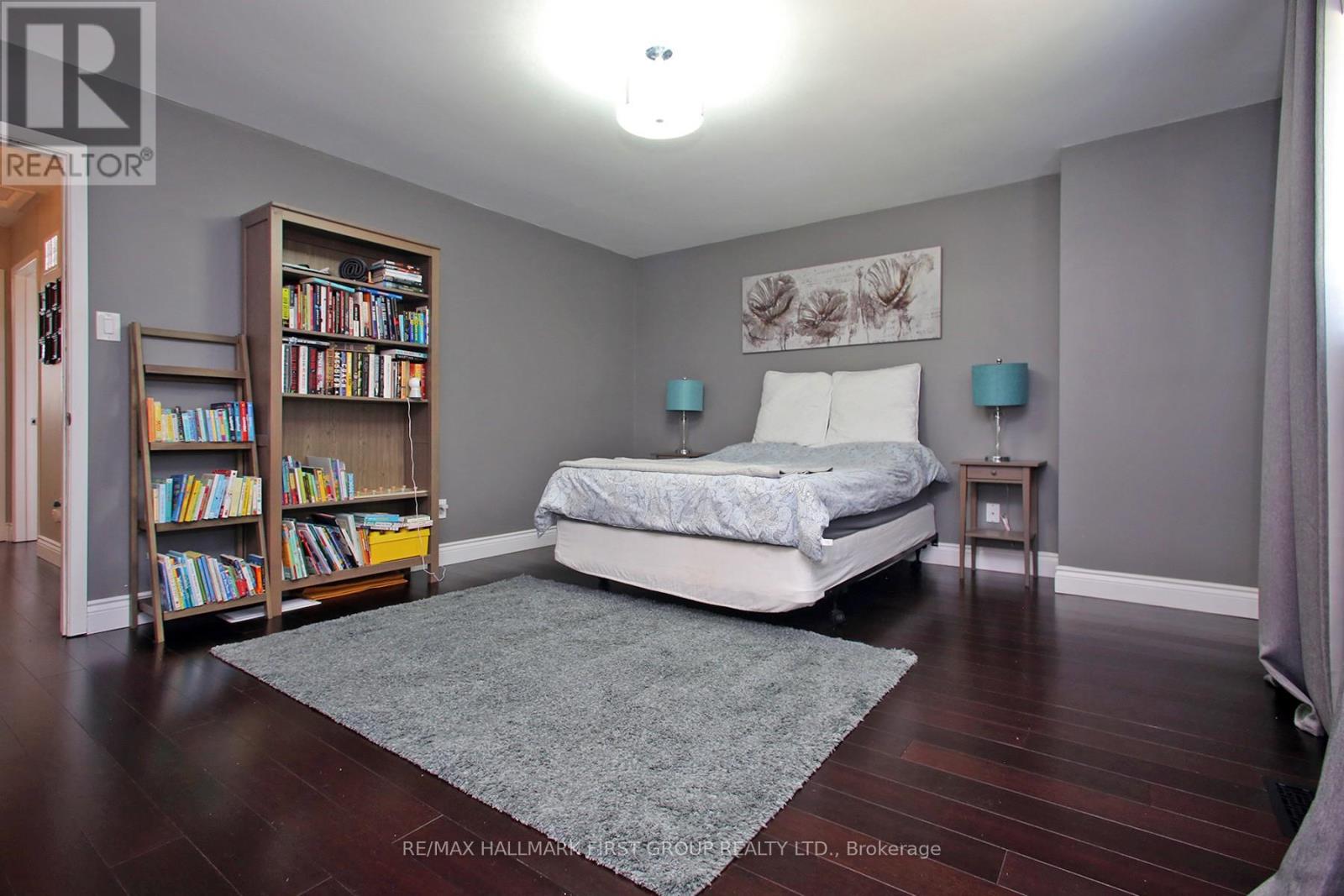 Photo 21 of Upper 213 Glen Hill Drive, Whitby ON