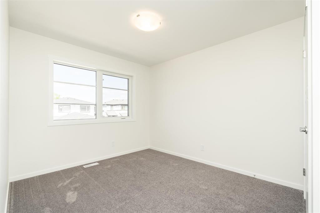 Photo 22 of 247 Avior Drive, Winnipeg MB