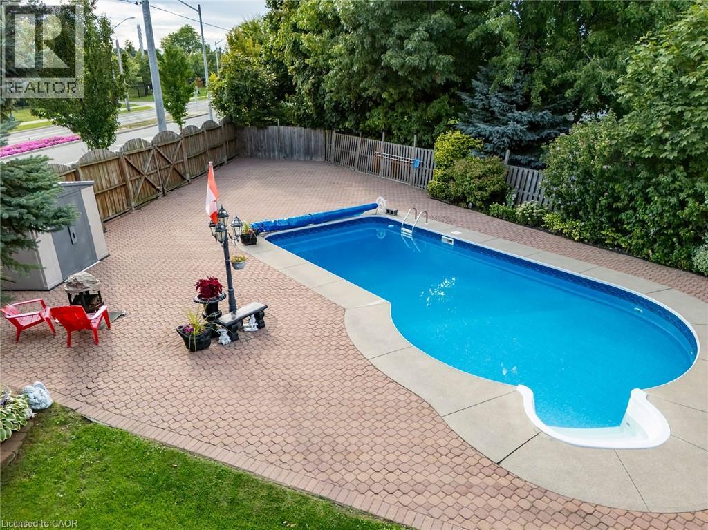 Photo 44 of 3 Nature Court, Hamilton ON