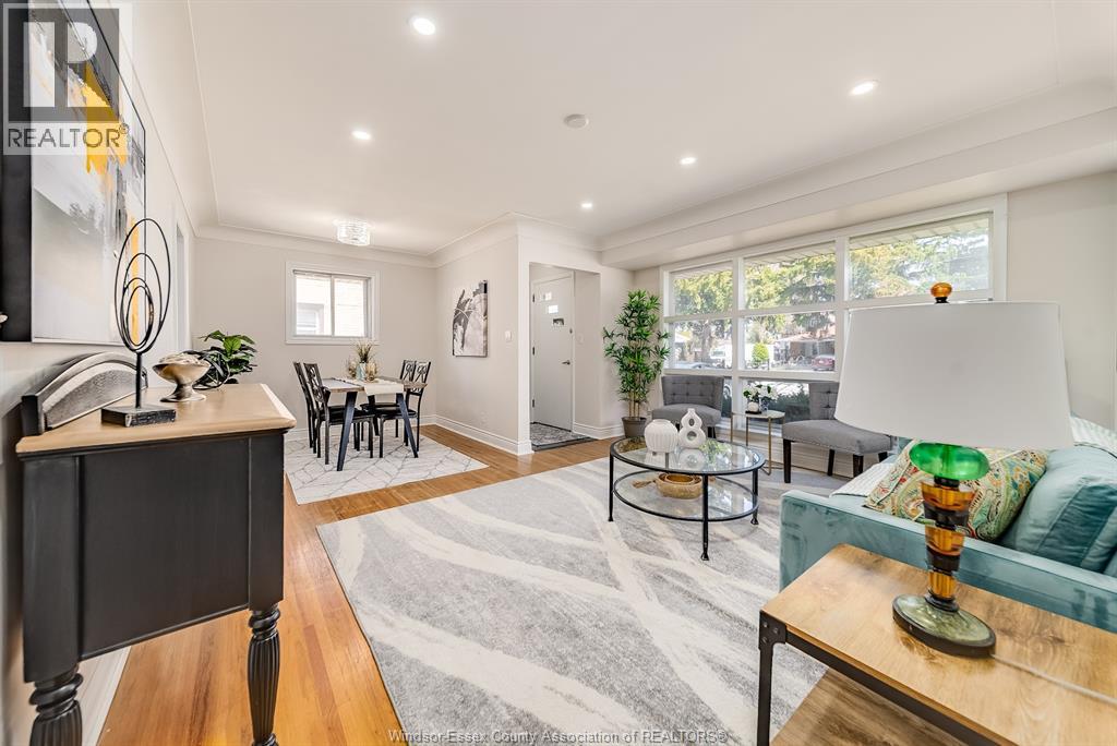 Photo 9 of 465 Riverdale Avenue, Windsor ON