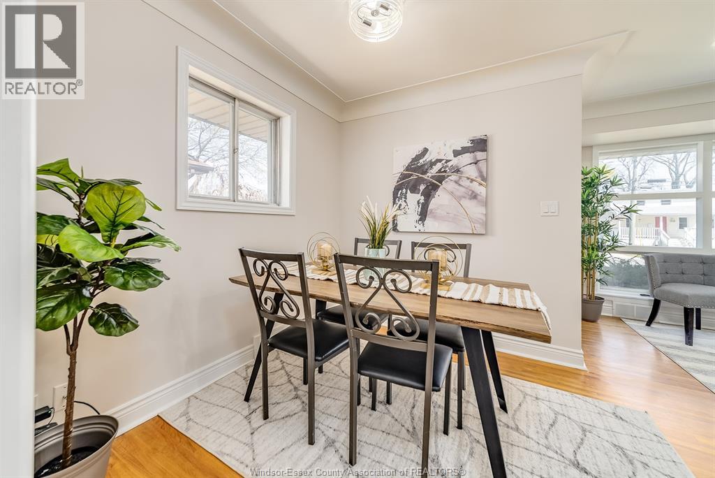 Photo 10 of 465 Riverdale Avenue, Windsor ON