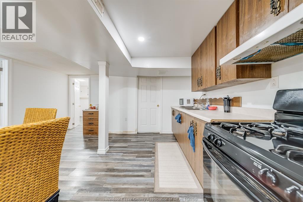 Photo 28 of 465 Riverdale Avenue, Windsor ON