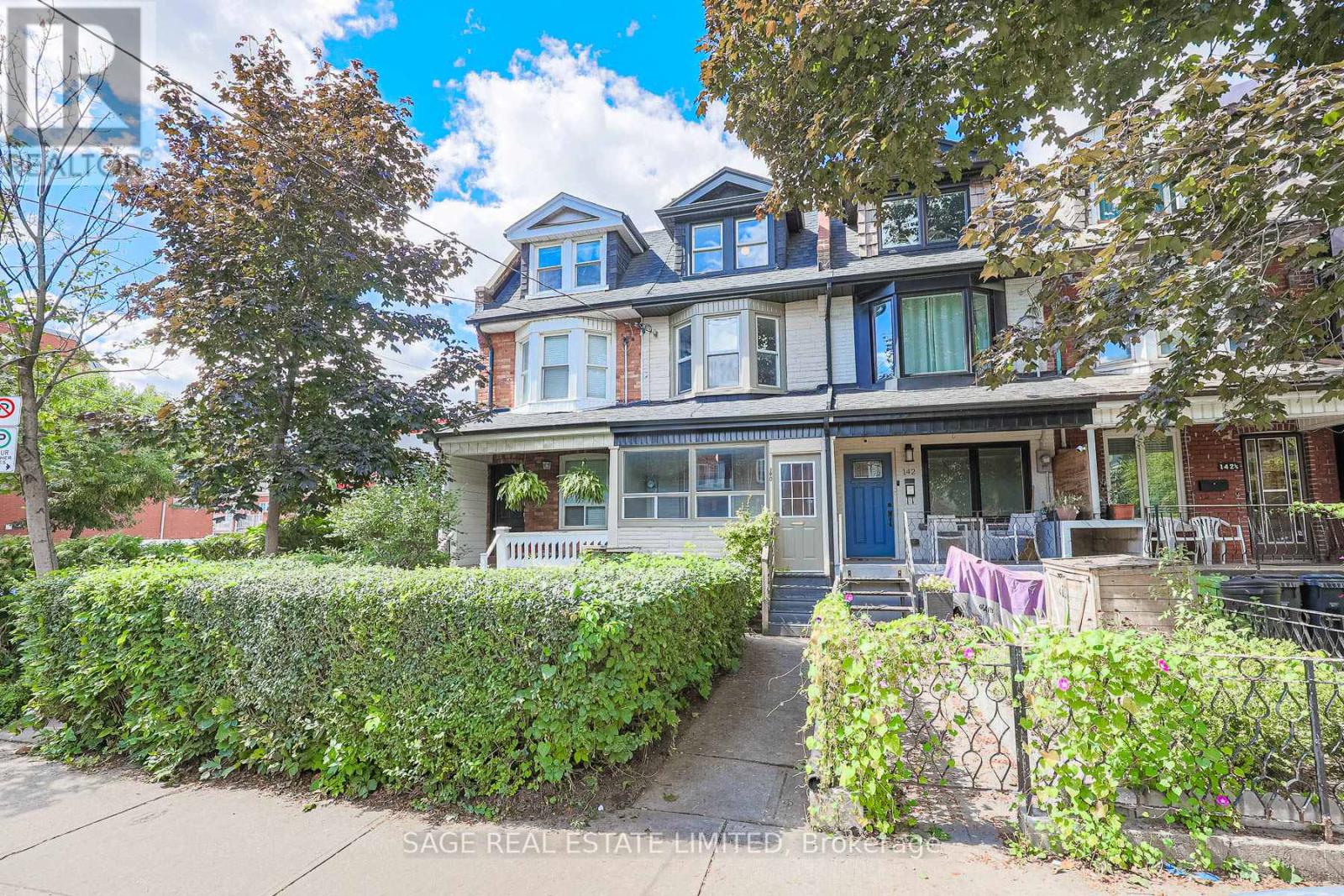 Photo 2 of 140 Strachan Avenue, Toronto ON
