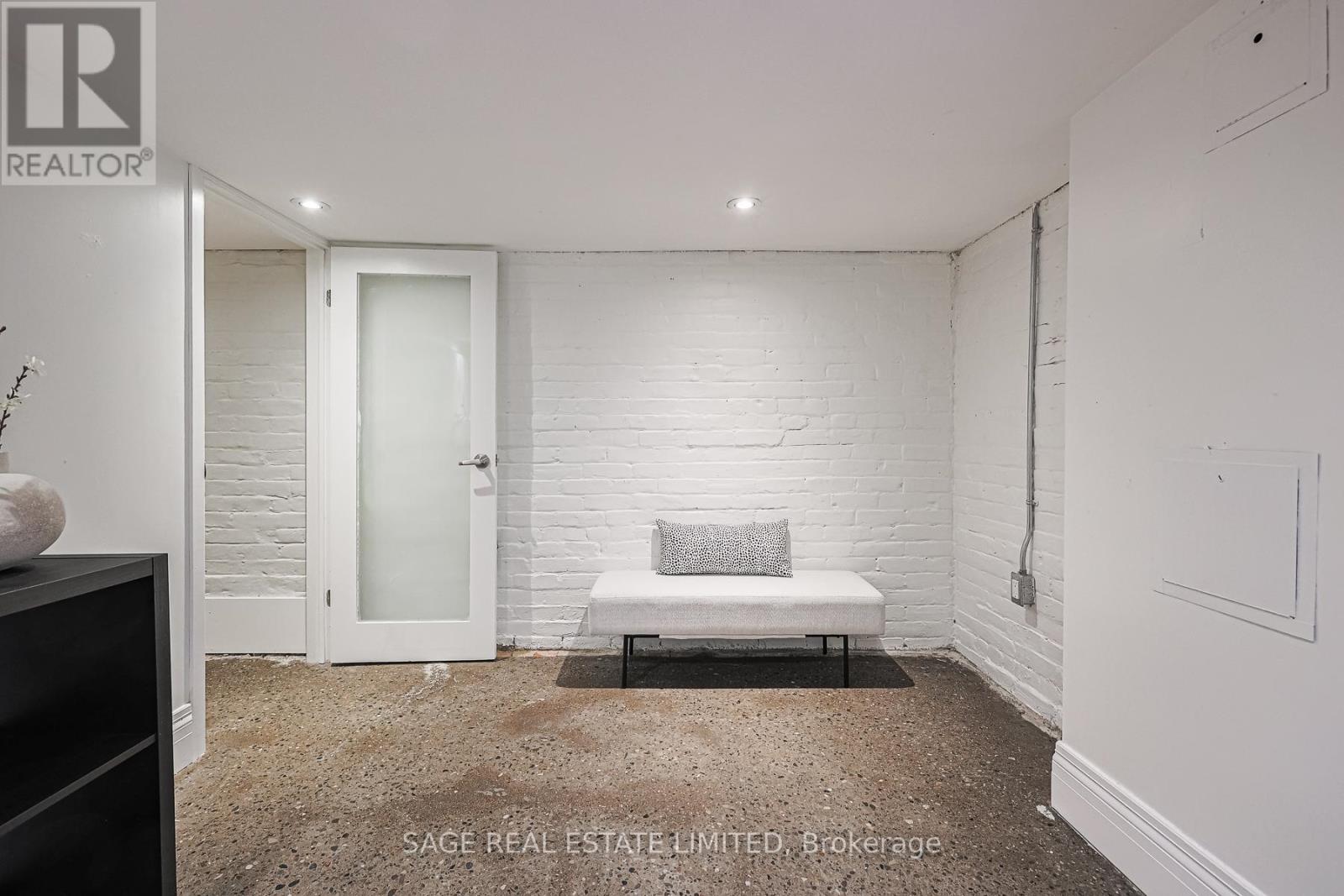 Photo 24 of 140 Strachan Avenue, Toronto ON