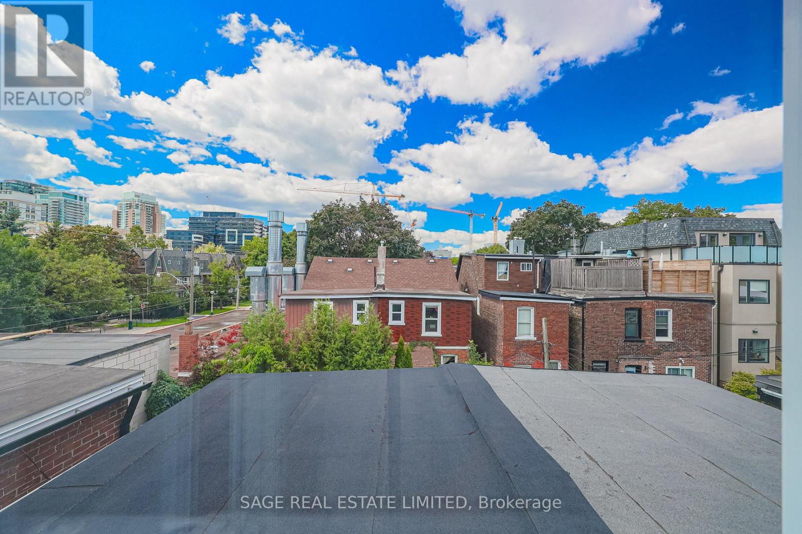 Photo 33 of 140 Strachan Avenue, Toronto ON