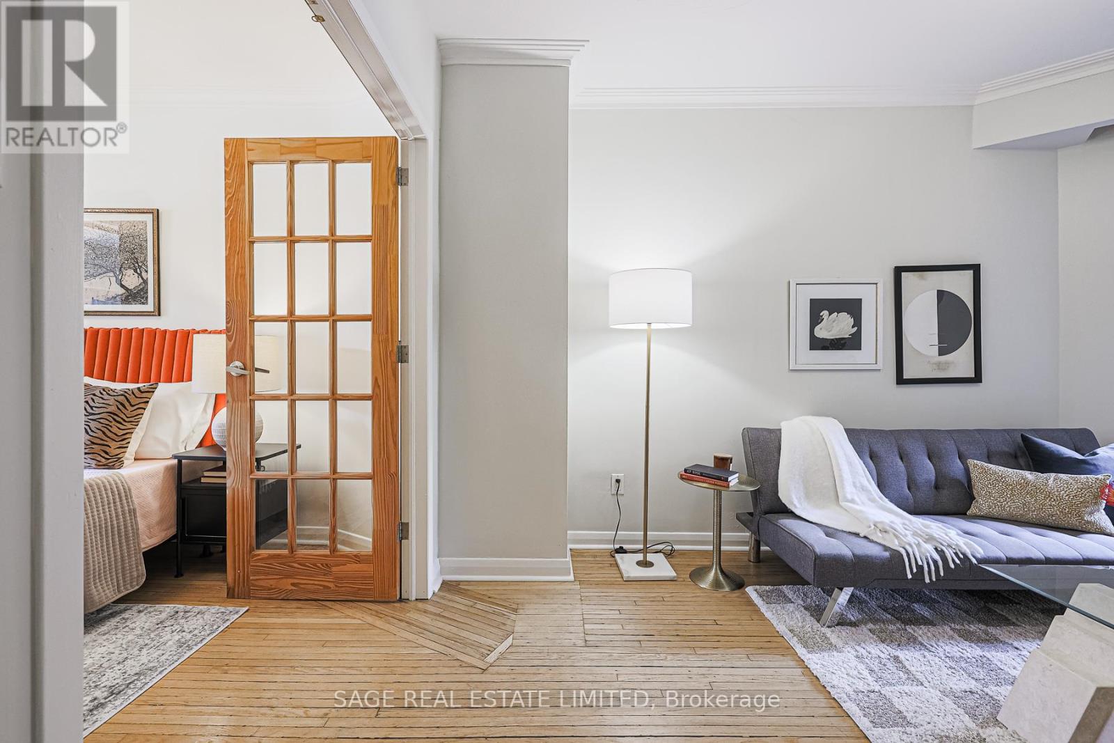 Photo 6 of 140 Strachan Avenue, Toronto ON