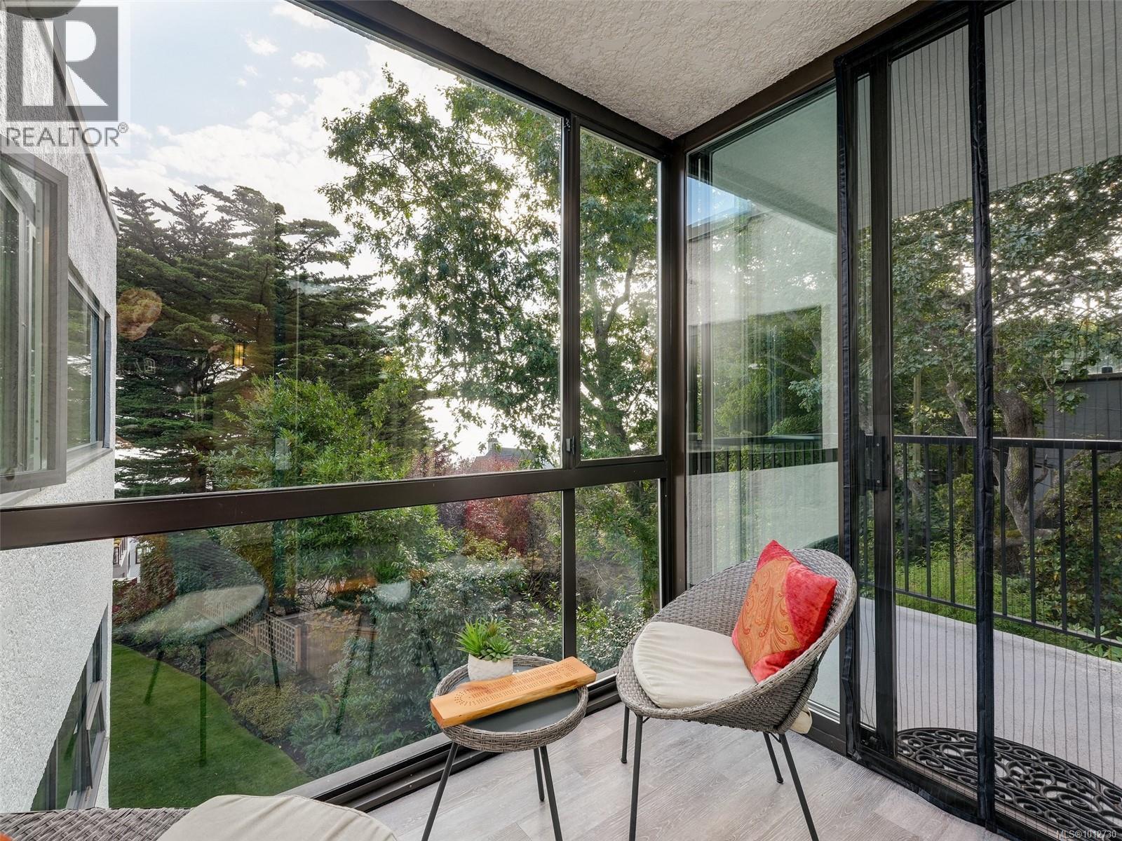 608 1159 Beach Drive, Oak Bay