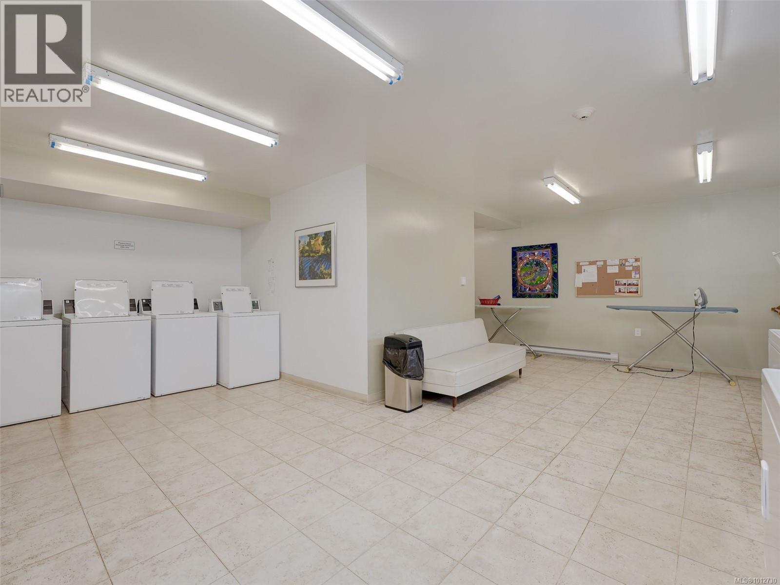 608 1159 Beach Drive, Oak Bay