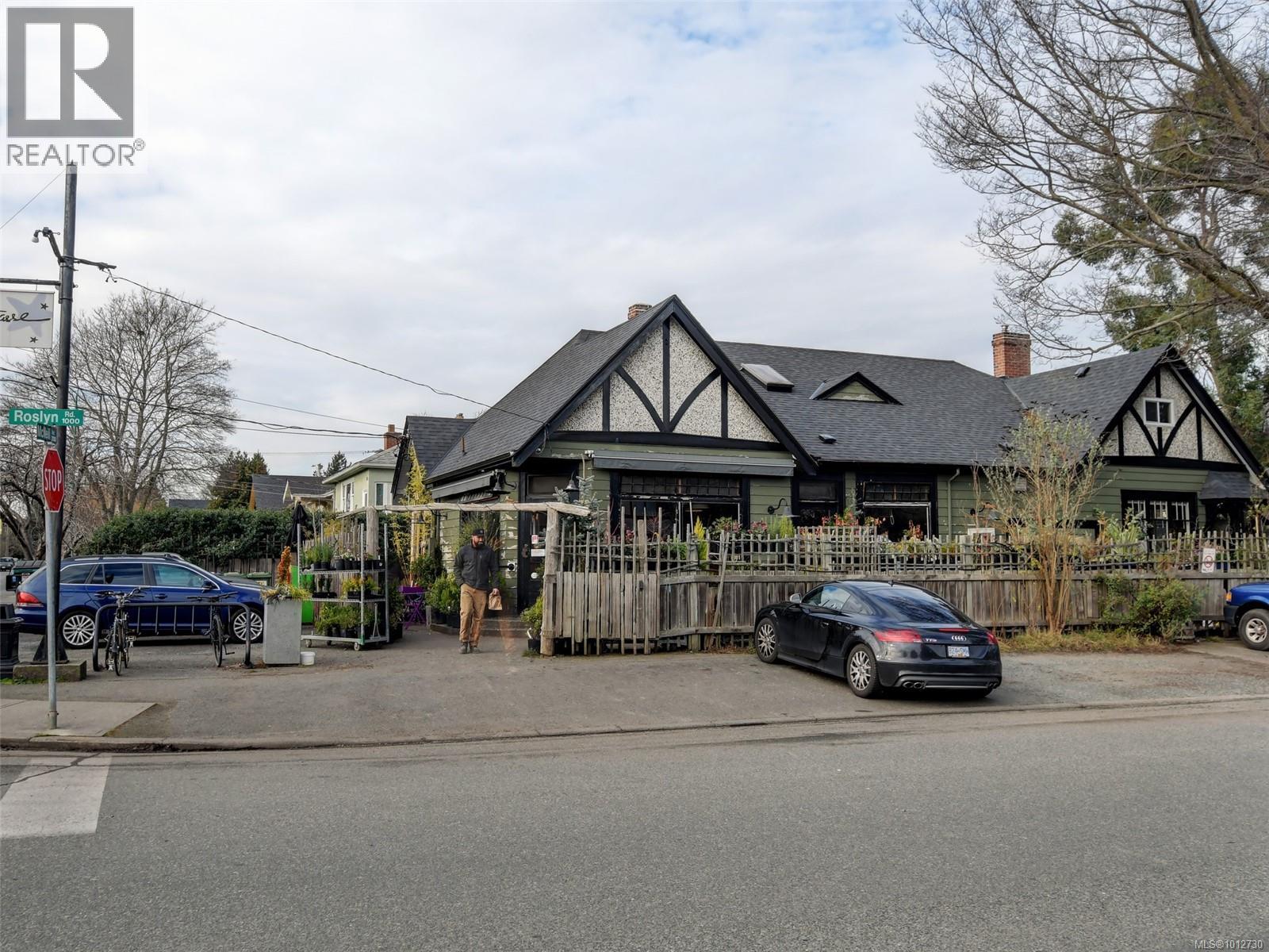 608 1159 Beach Drive, Oak Bay