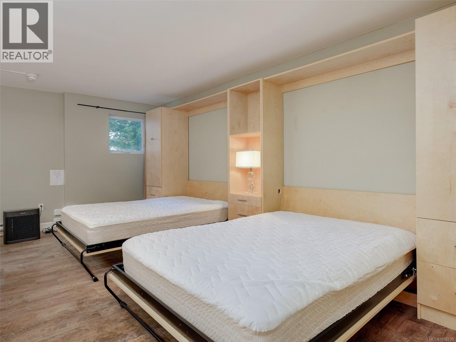 608 1159 Beach Drive, Oak Bay