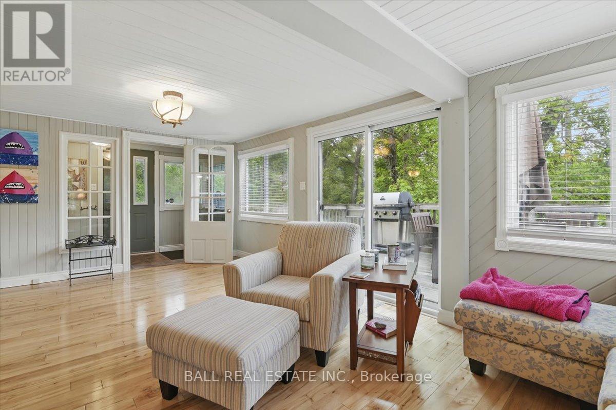 Photo 10 of 3559 Harbour Point Lane, Selwyn ON