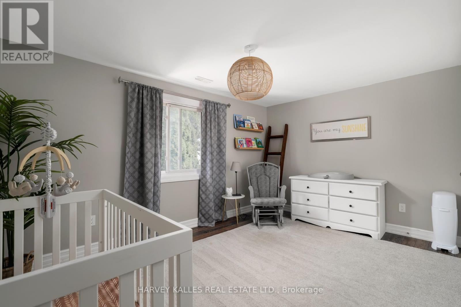 Photo 25 of 491 Sandford Street, Newmarket ON