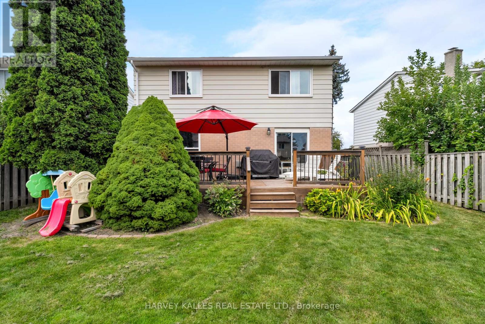 Photo 41 of 491 Sandford Street, Newmarket ON