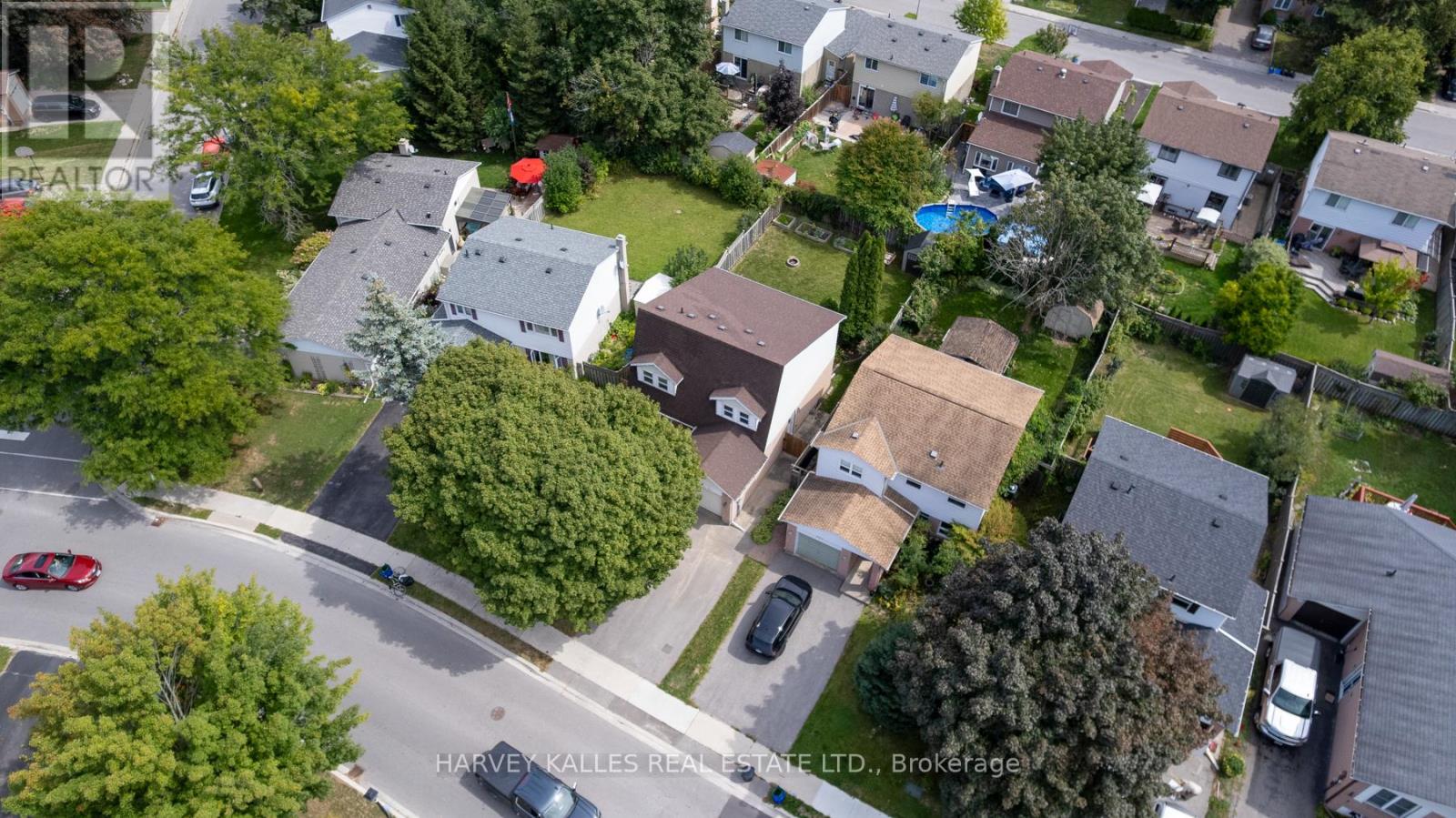 Photo 47 of 491 Sandford Street, Newmarket ON