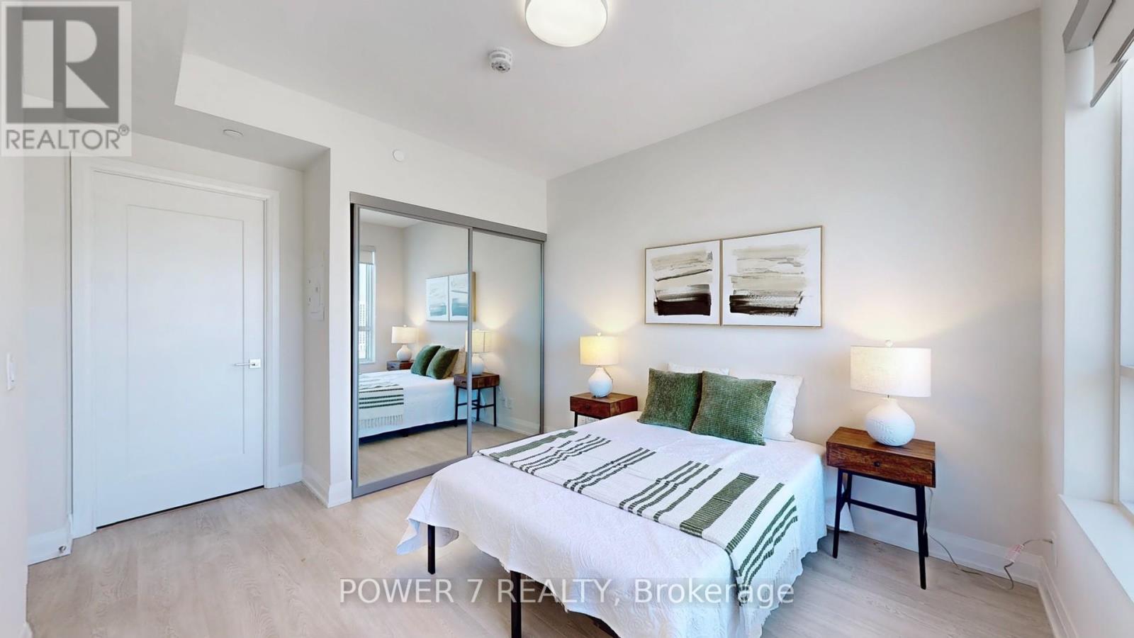 Photo 19 of 1706 18 Water Walk Drive, Markham ON