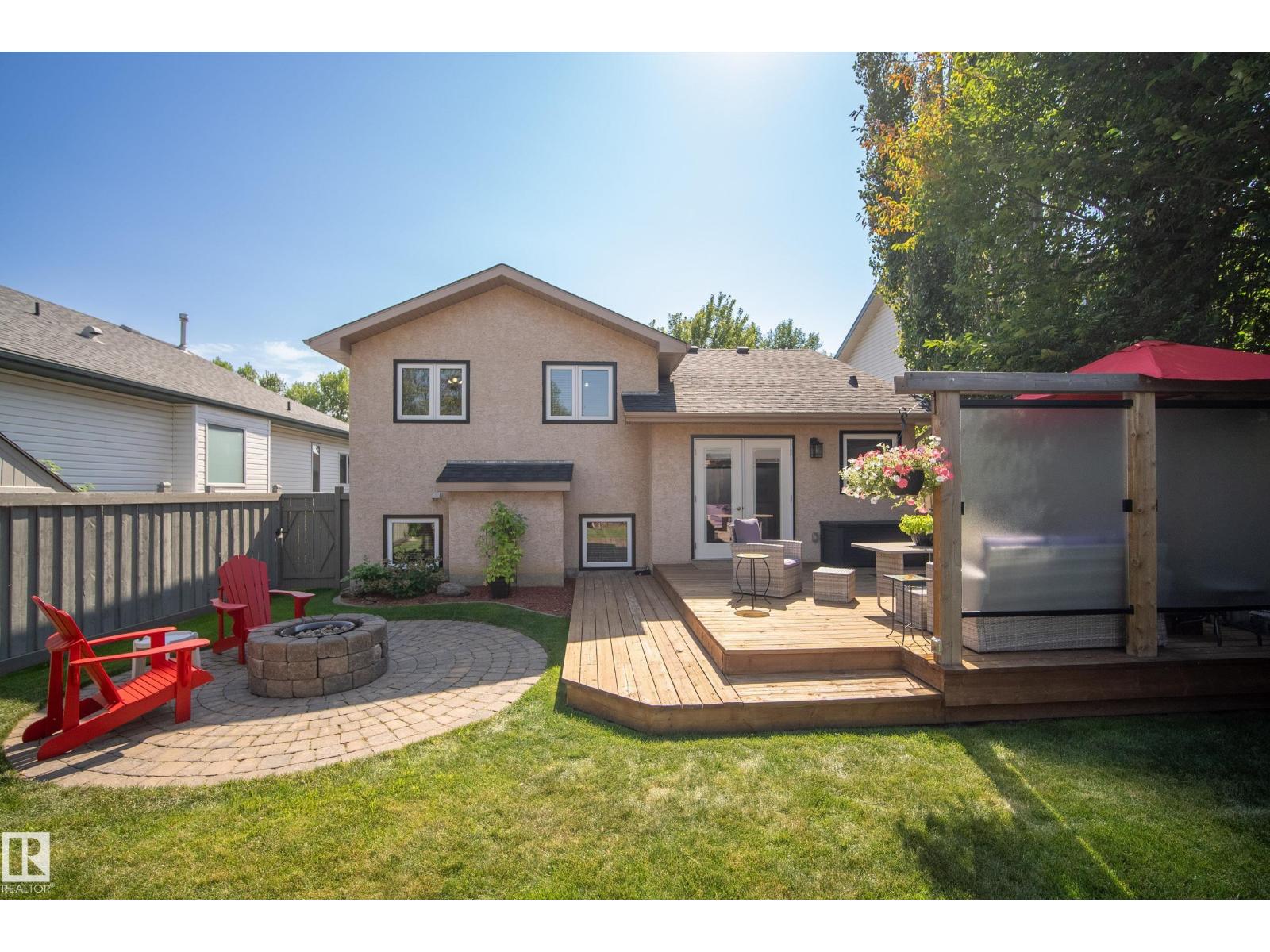 Photo 13 of 51 Oakpark Cr, St Albert AB