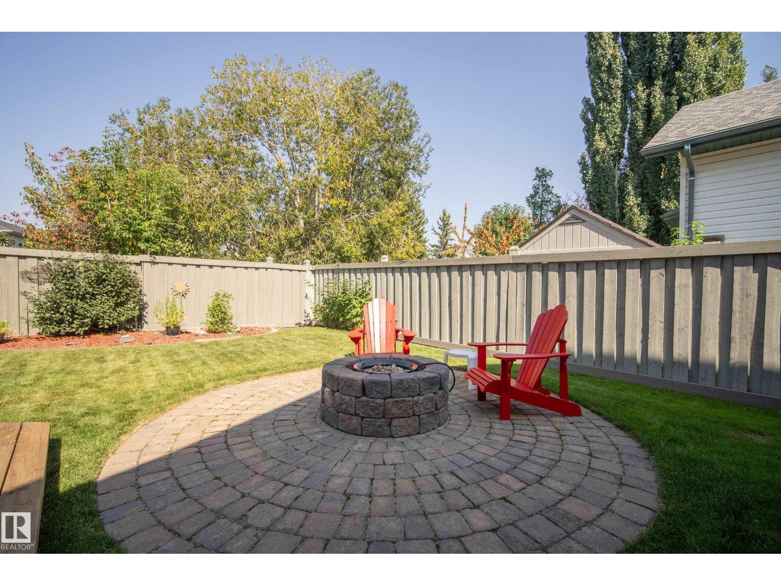 Photo 14 of 51 Oakpark Cr, St Albert AB
