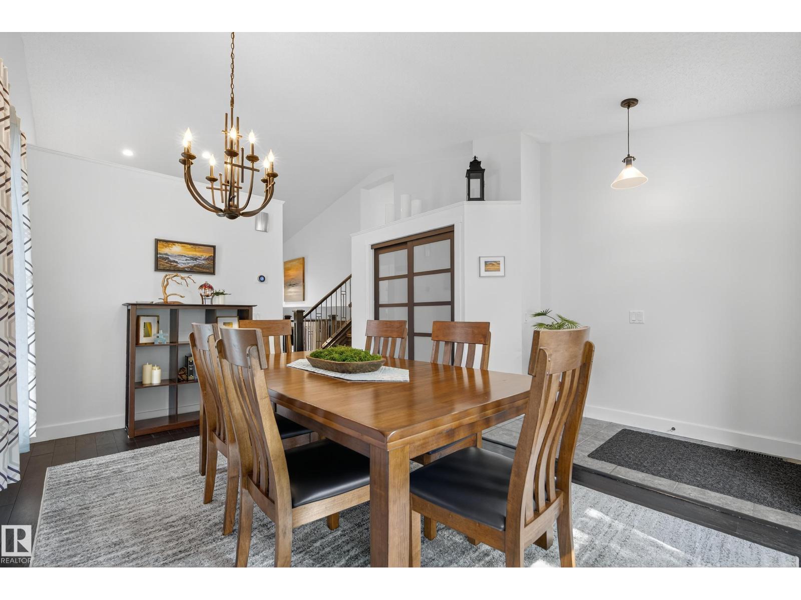 Photo 4 of 51 Oakpark Cr, St Albert AB