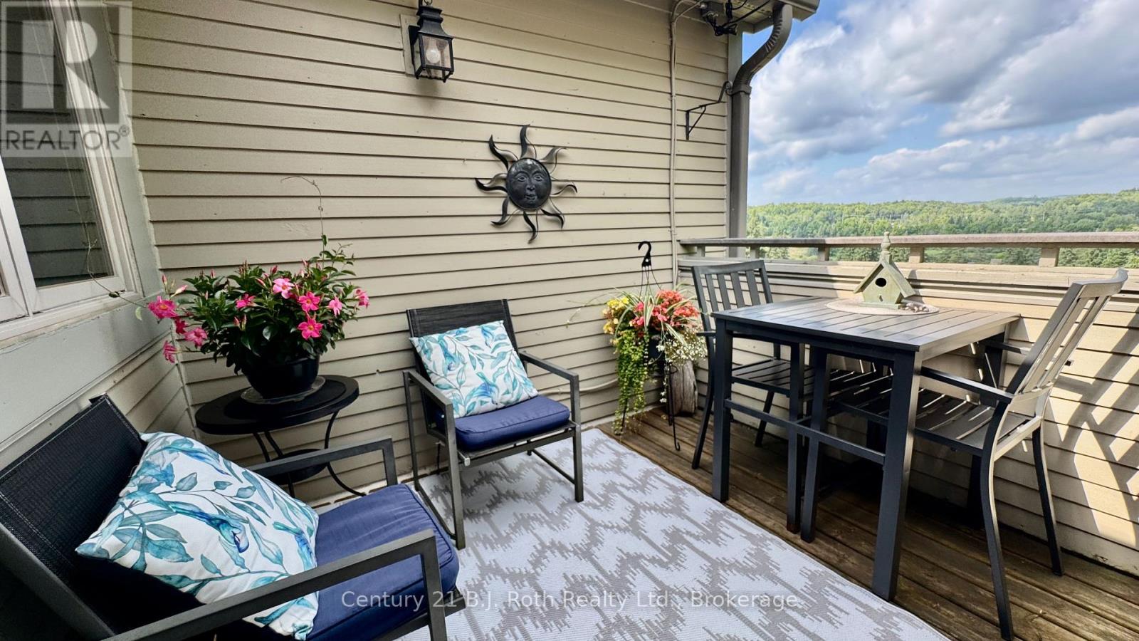 Photo 14 of 331 Grandview Hilltop Drive, Huntsville ON