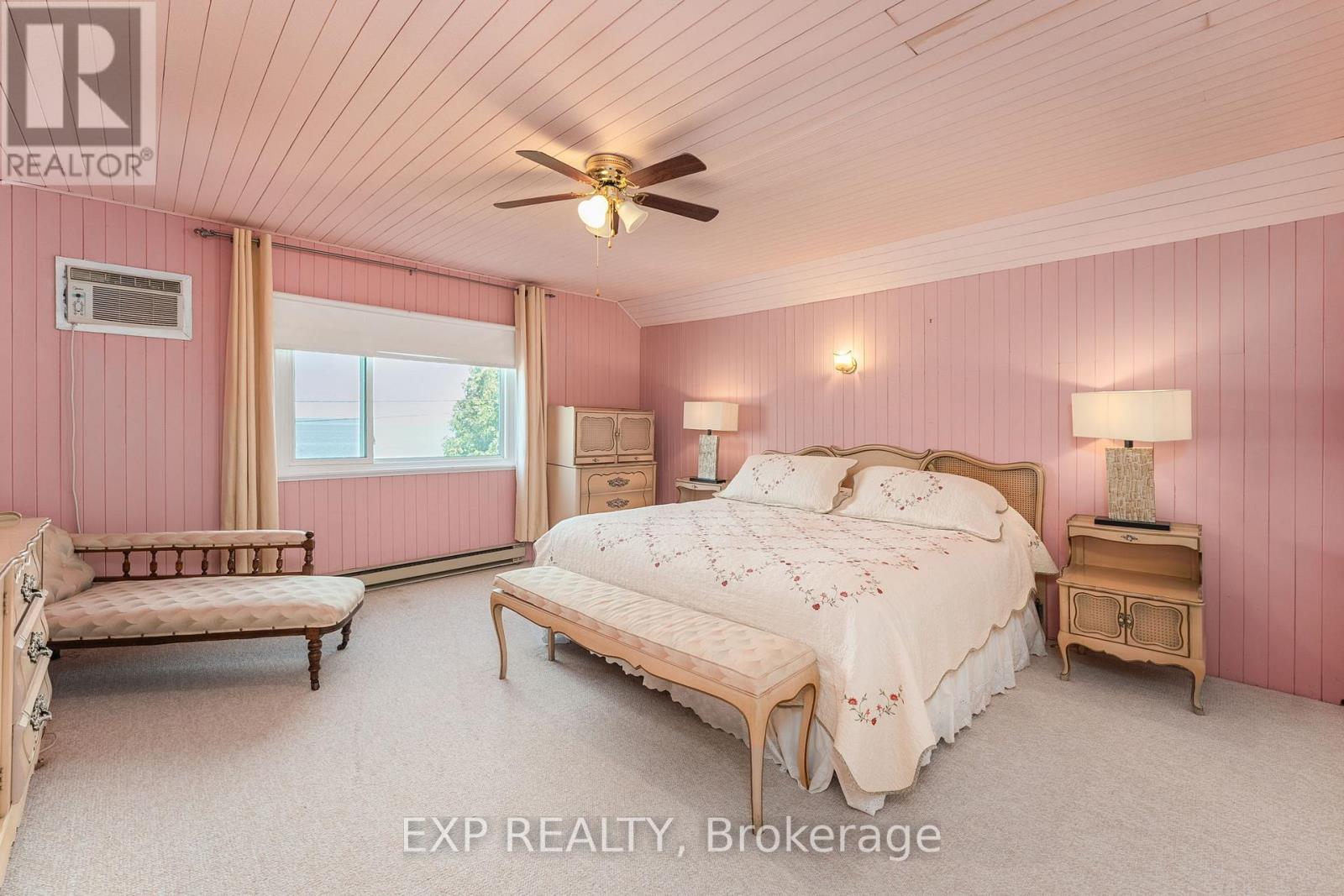 Photo 28 of 45 Westwind Circle, Georgina ON