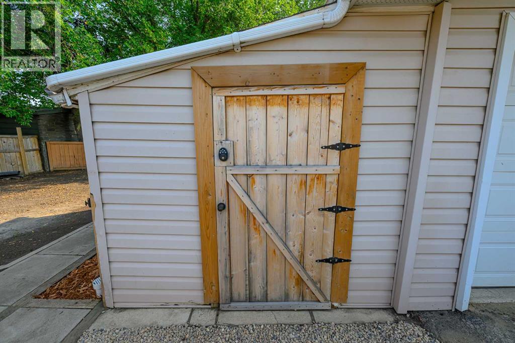 Photo 6 of 8607 99 A Street, Grande Prairie AB
