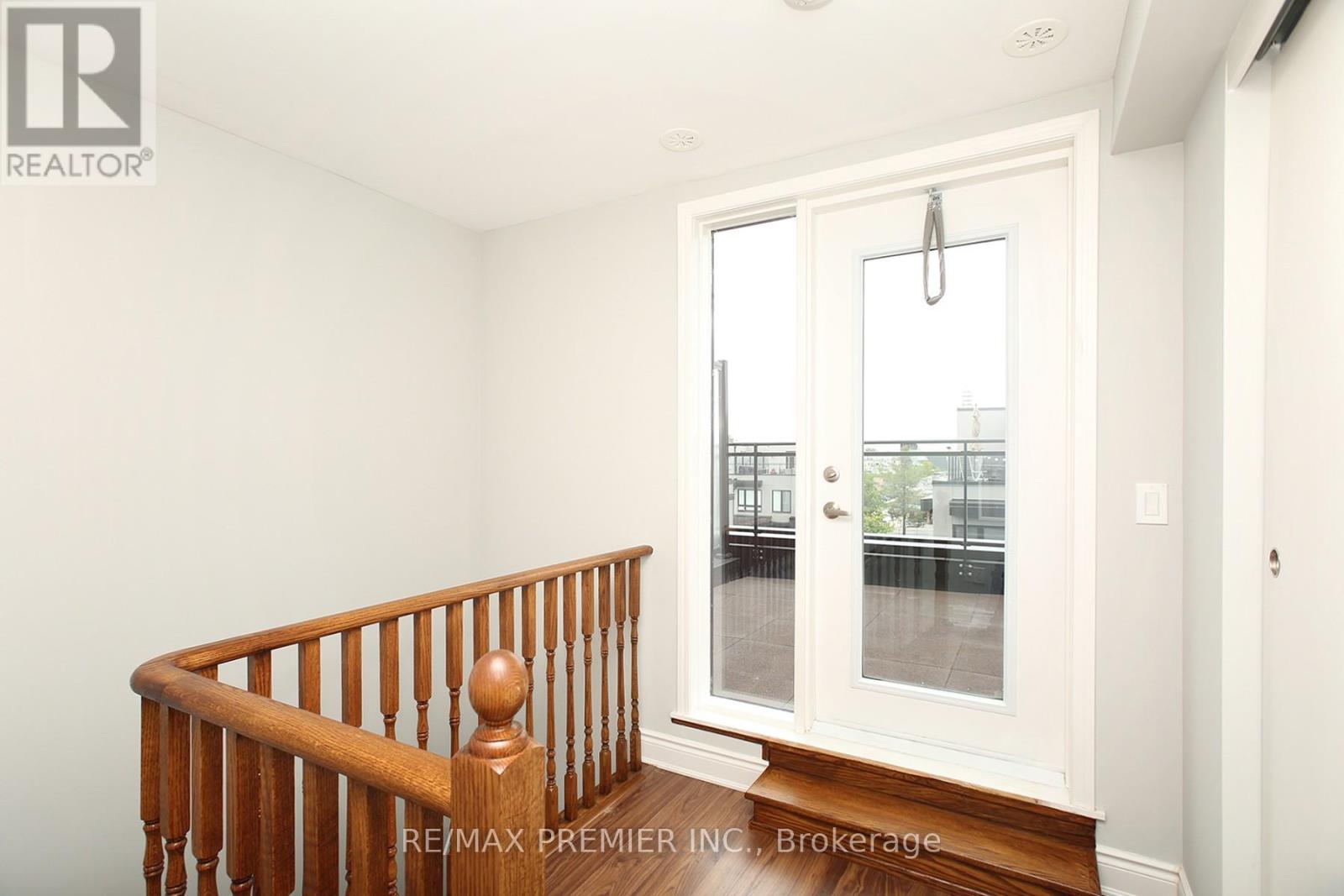 Photo 17 of 312 1100 Briar Hill Avenue, Toronto ON