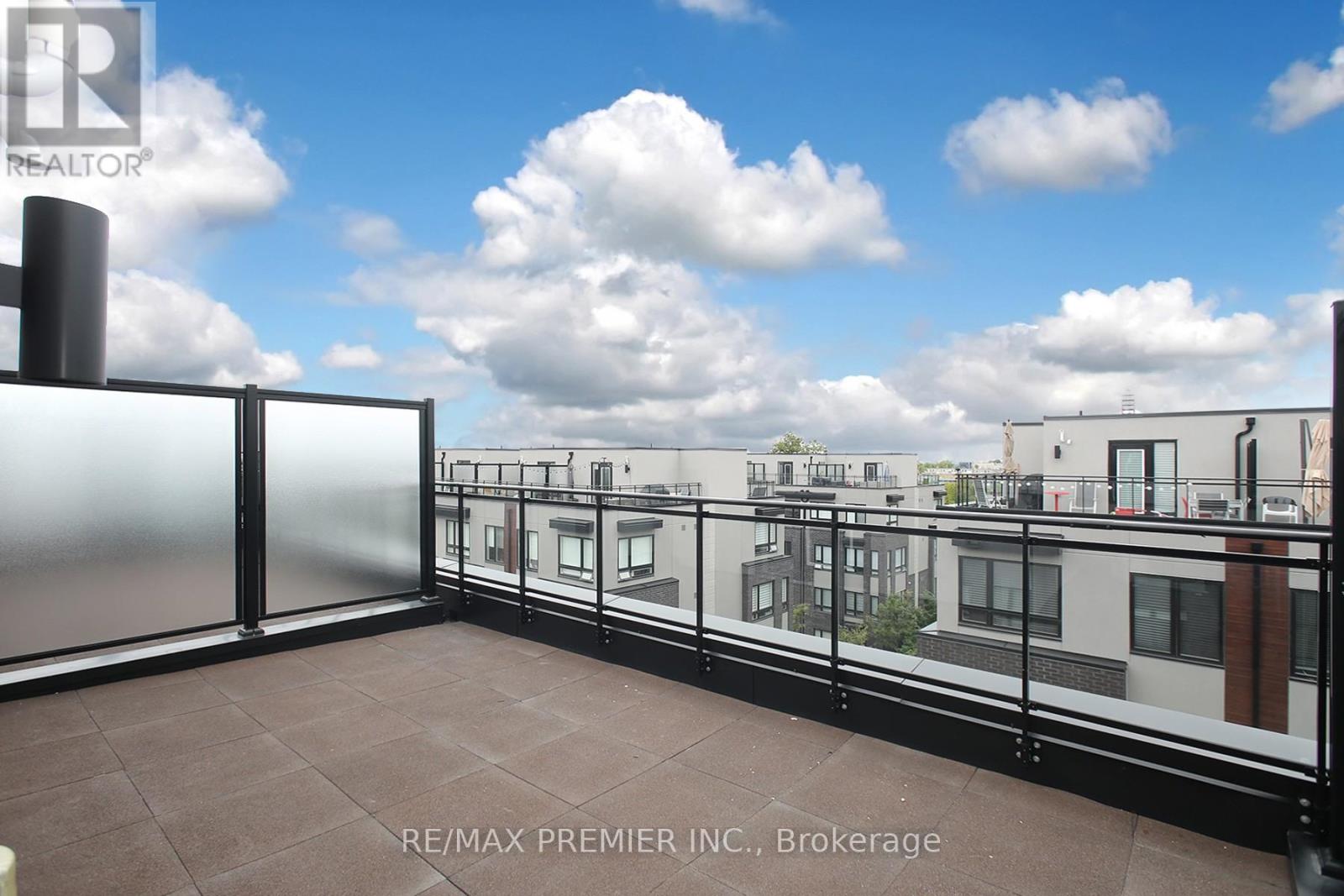 Photo 18 of 312 1100 Briar Hill Avenue, Toronto ON