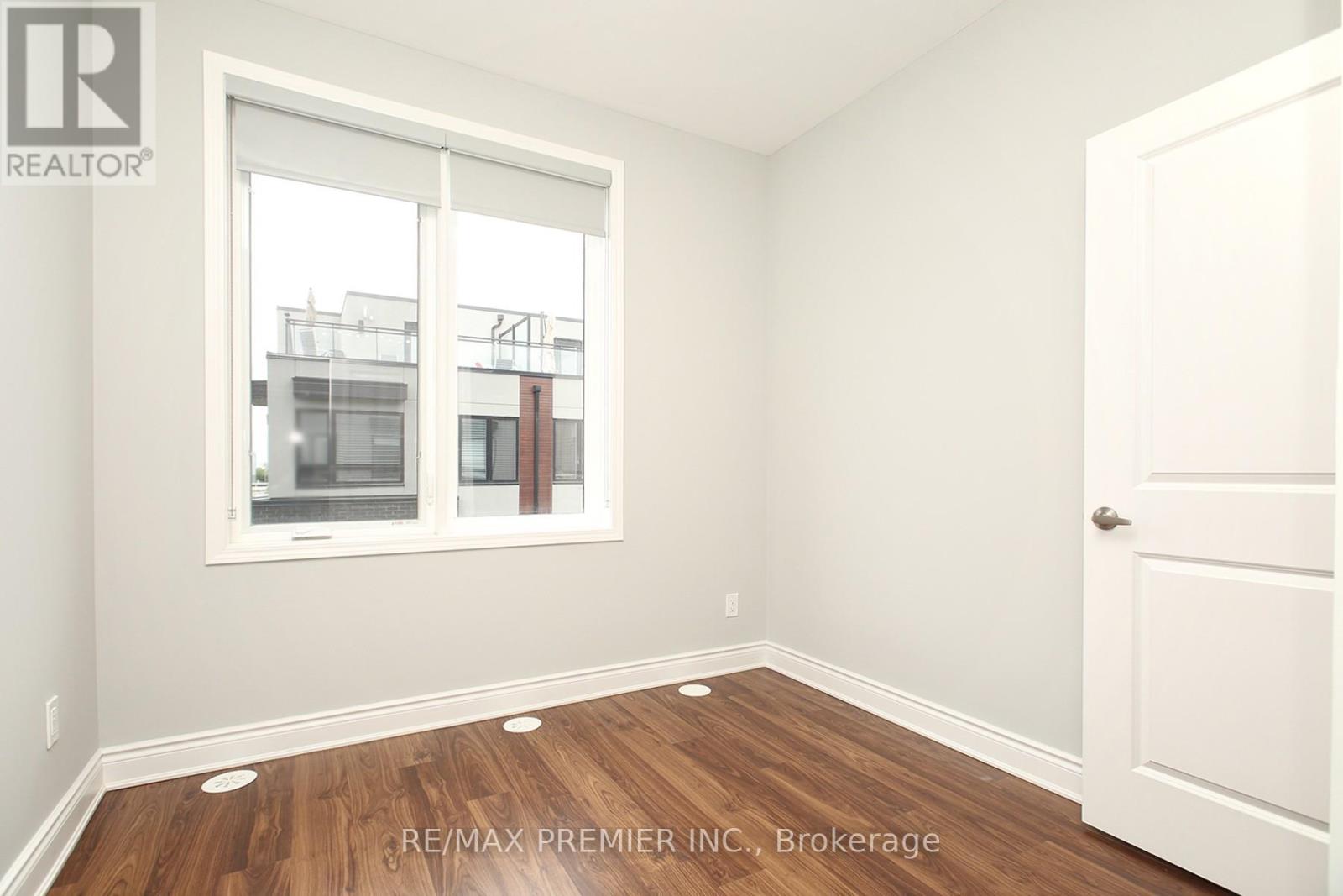 Photo 7 of 312 1100 Briar Hill Avenue, Toronto ON