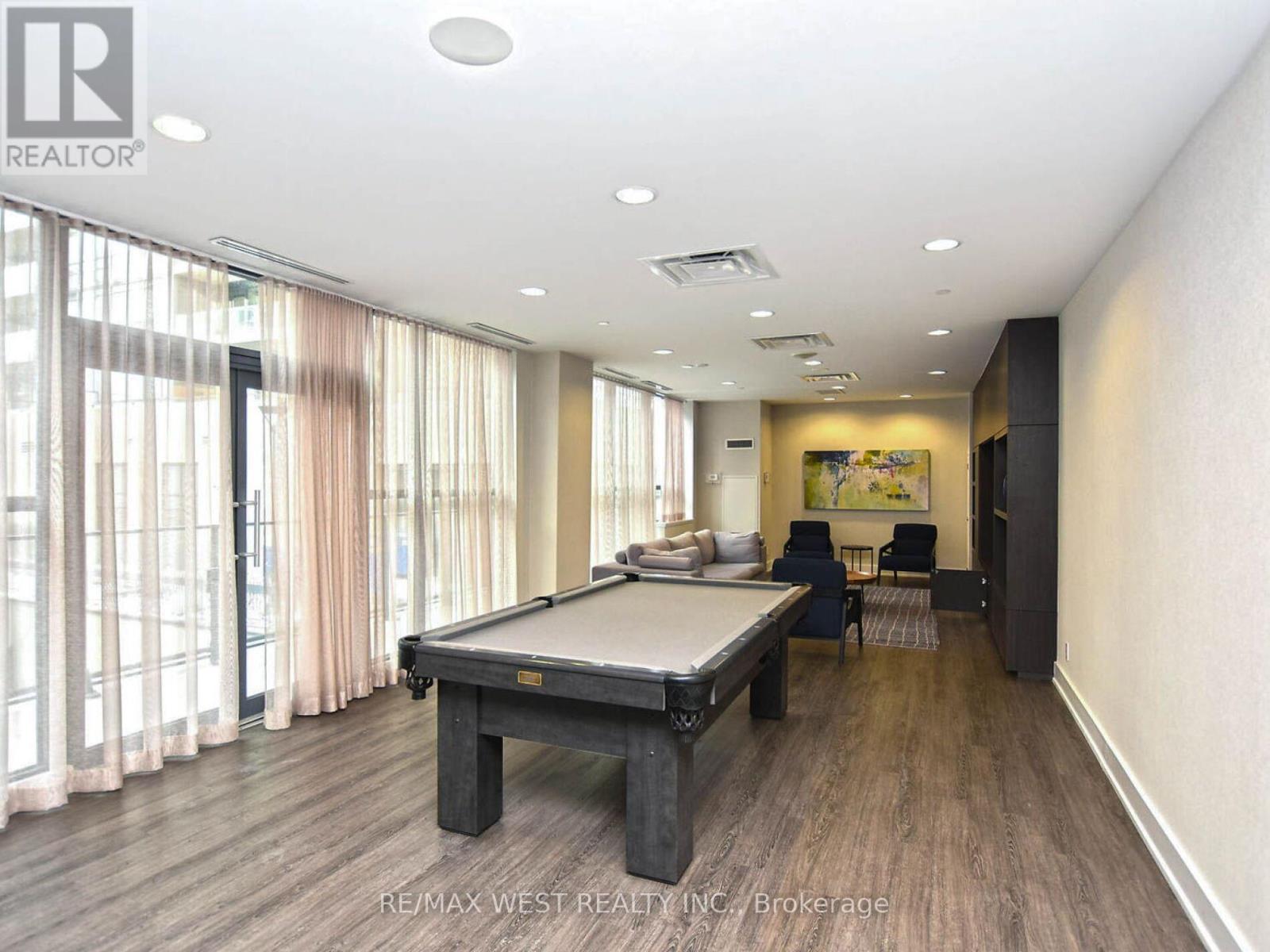 Photo 32 of 602 10 Park Lawn Road, Toronto ON