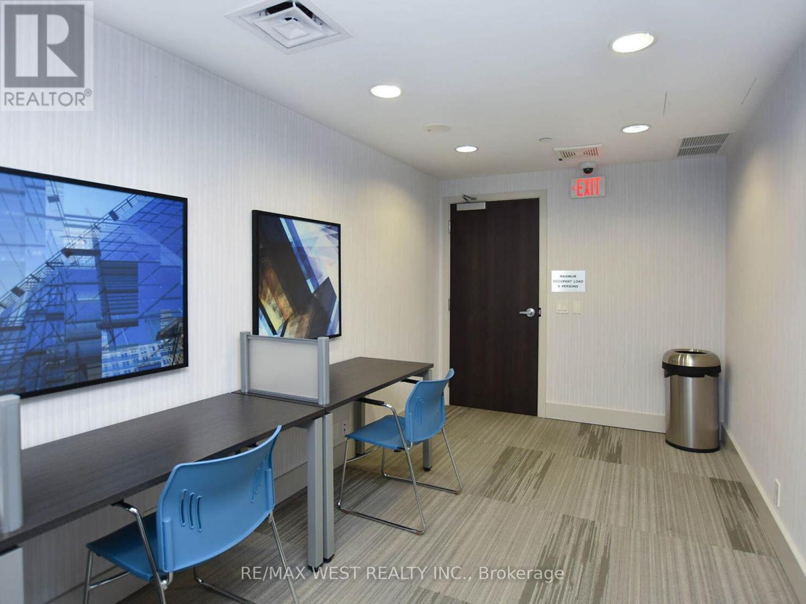 Photo 35 of 602 10 Park Lawn Road, Toronto ON