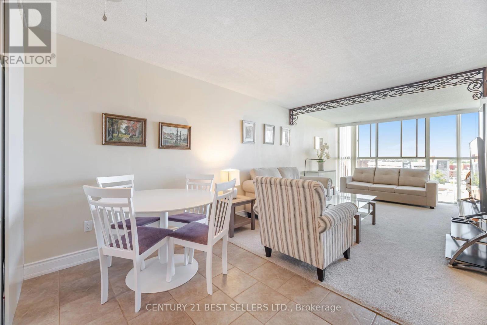 Photo 11 of 1107 2091 Hurontario Street, Mississauga ON