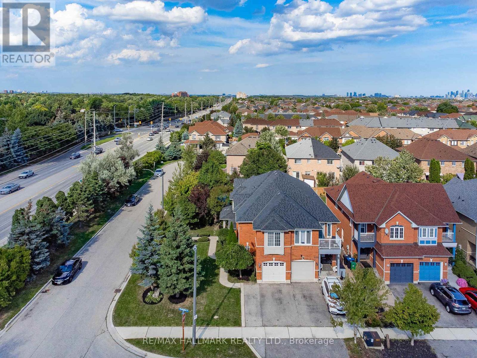 Photo 46 of 3288 Equestrian Crescent, Mississauga ON