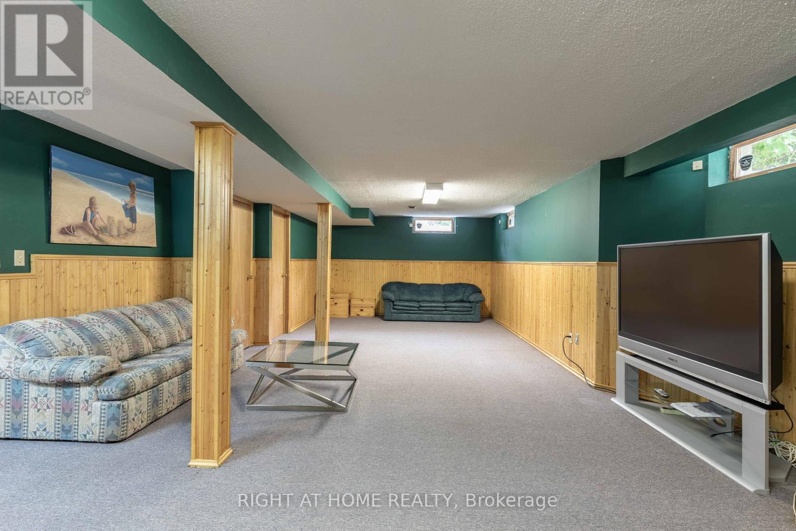 Photo 31 of 21 Hime Crescent, Ottawa ON